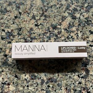 MANNA KADAR - LIPLOCKED - Lucky priming gloss stain